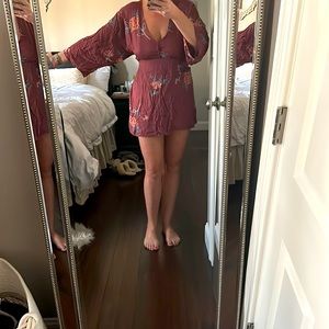 Amuse size M bell sleeved mini dress